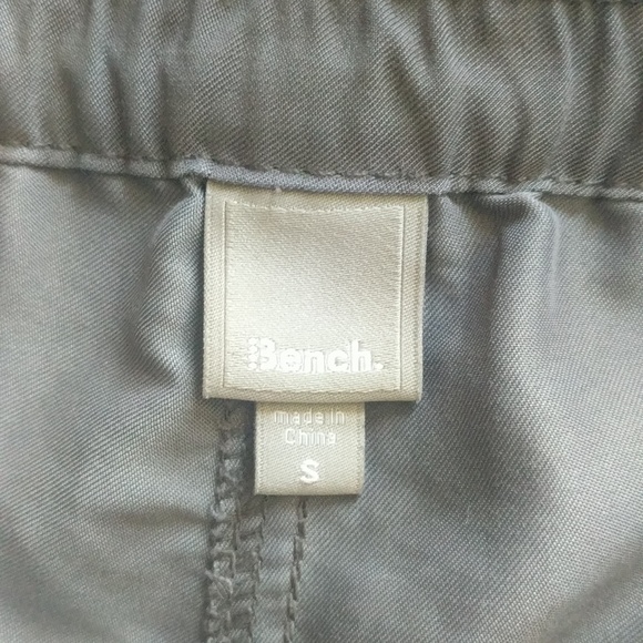 Bench Gray Clam Digger Pedal Pushers Capris S - Picture 4 of 6